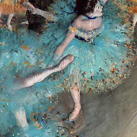 Ballerina on pointe  by Edgar Degas