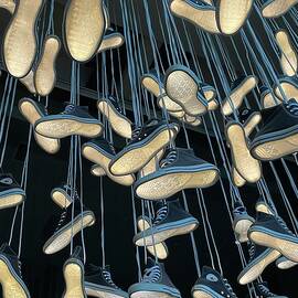 Converse tennis shoes